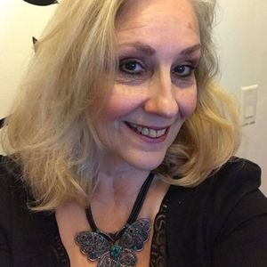 Meet your Posher, Eileen